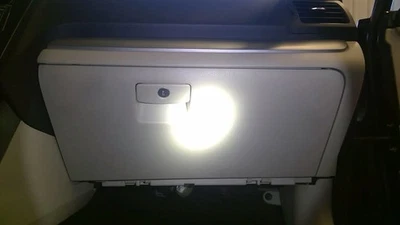 IMPREZA   2013 Glove Box 932165 Foto 1 de 4