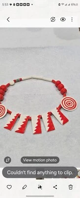 Collar cerámica rojo y blanco Foto 1 de 2