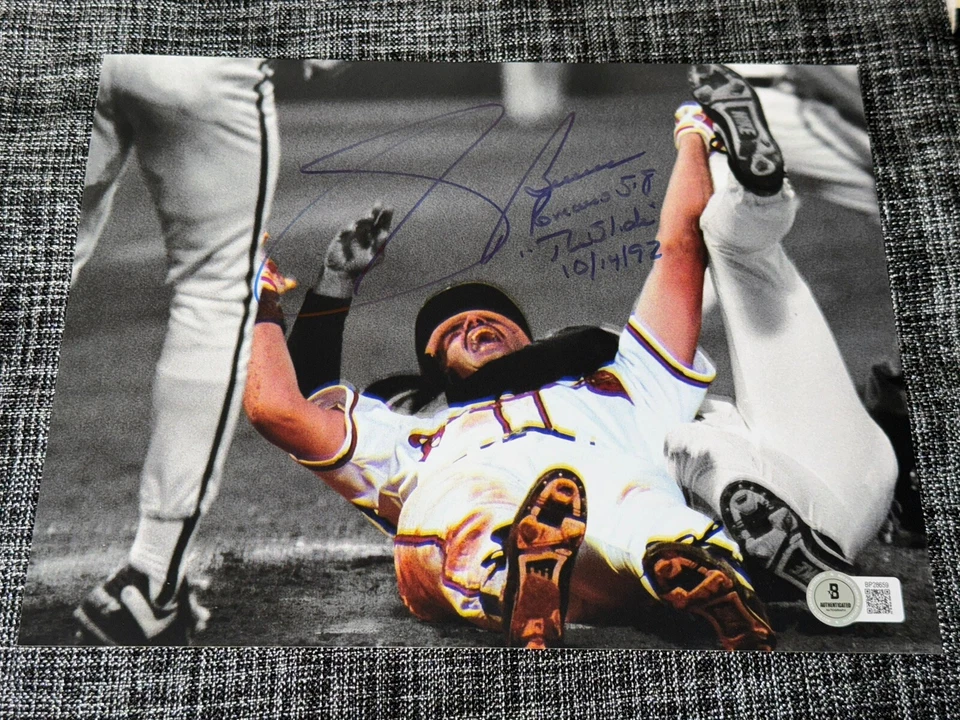 FOTO AUTÓGRAFA FIRMADA POR SID BREAM 8X10 ATLANTA BRAVES THE SLIDE CERTIFICADO DE AUTENTICIDAD BECKETT BAS Foto 1 de 1