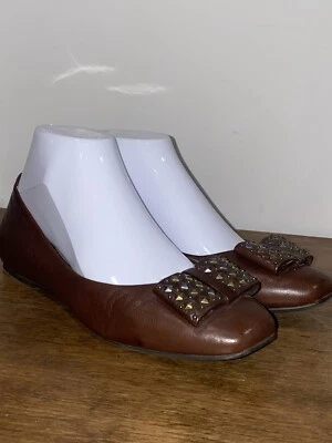 Pisos de ballet de cuero marrón con lazo tachonado Nurture US 8M Foto 1 de 4