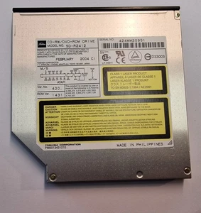 Toshiba IDE Slimline CD-RW CD Burner SD-R2412 DVD ROM P/N K000005520 #K-458-10 - Picture 1 of 4