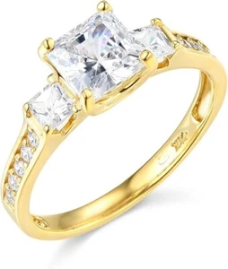 2.5 Ct Princess 14K Yellow Gold 3-Stone Created Diamond Engagement Wedding Ring - Picture 1 of 3