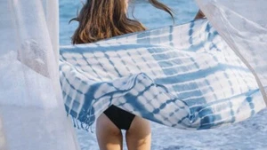 Toalla de playa grande Tie Dye Shibori Hencely - Imagen 1 de 12