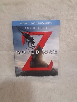 World War Z Blu-ray/DVD With Slipcover Brad Pitt EUC! - Image 1 of 4