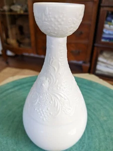 Rosenthal Bjorn Wiinblad Magic Flute White Porcelain Vase - Picture 1 of 8