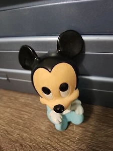 Vintage 1984 Disney Babys Baby Mickey Quietschspielzeug, Vinyl Quietscher 4,5 Zoll 62 - Bild 1 von 4