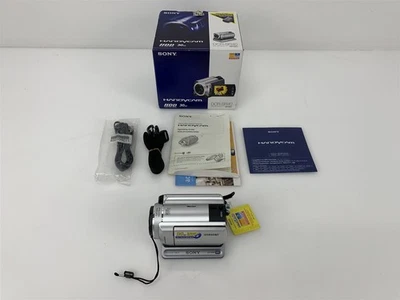 Sony Handycam DCR-SR40 Camcorder - Image 1 of 4
