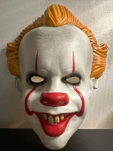 IT Pennywise Halloween Clown Mask Plastic Adult Size - Picture 1 of 2