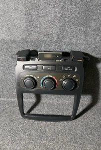 2004-2007 Toyota Highlander Manual Climate Heater Control AC Unit 84010-48270 - Picture 1 of 13