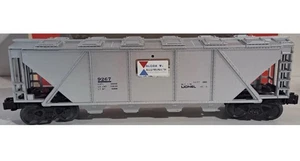 LIONEL ALCOA ALUMINUM 4 BAY QUAD COVERED HOPPER CAR 6-9267! O GAUGE TRAIN - Picture 1 of 1
