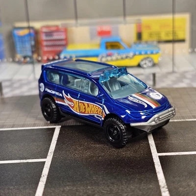 Hot Wheels #215 HW Race Team Chrysler Pacifica 2019 furgoneta azul oscuro Baja5 1/64 nueva Foto 1 de 4