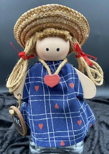 Handmade Primitive-style Wooden Doll, Schoolgirl with Chalkboard & Hearts - Picture 1 of 8