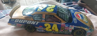NASCAR ACTION 1:18 JEFF GORDON #24 DUPONT/PEPSI BILLION DOLLAR 2003 MONTE CARLO  - Image 1 of 4