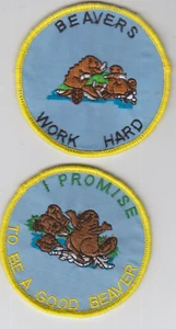 Boy Scout Badges BEAVERS WORK HARD + I PROMISE TO BE A GOOD BEAVER - Foto 1 di 1
