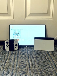 Nintendo Switch OLED White With Joy Cons And Dock - Tested - Picture 1 of 12
