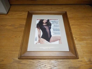 Revista Life & Times Bad Ass firmada por Merle Haggard 2009 1 de octubre - Imagen 1 de 19