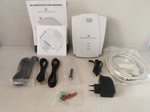 501403E 2N SmartGate Analog GSM Gateway with DialThru and Mobility Extension - Picture 1 of 17