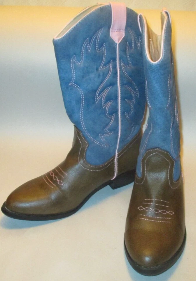 Faded Glory Girl Youth 4 Blue Denim Fabric Padded Shaft Sewn Design Cowboy Boots - Image 1 of 4