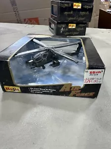 Maisto Air Force Special Edition AH-64A Apache Helicopter Collectible D34 #2 - Picture 1 of 2