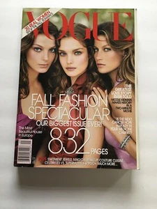 Vogue Magazine September 2004 Gisele Bündchen, Daria Werbowy, Natalia Vodianova - Picture 1 of 3