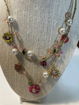 Collar Betsey Johnson Triple Cadena Dije Nuevo Con Etiquetas Foto 1 de 4