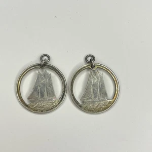 VTG Lot Of 2 Canada Silver 10 Cents Dime Bluenose Cutout Pendant Coin Jewelry - Picture 1 of 2
