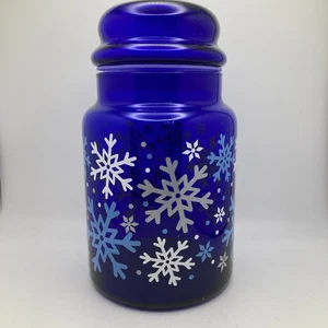 Tarro de galletas de vidrio azul copo de nieve de invierno. Botes de Navidad con tapas. - Imagen 1 de 8