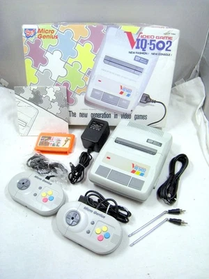 Consola de videojuegos Micro Genius IQ-502 con cartucho de videojuegos 64 en 1 Foto 1 de 4