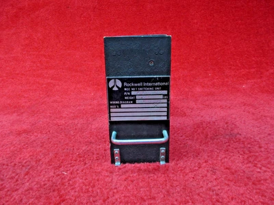 Unidad de conmutación Rockwell International MCC número 1 PN 65S-136-2005-501 Foto 1 de 4