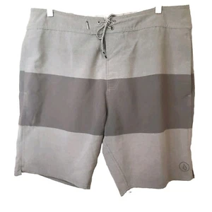 Volcom Board Shorts Mens 38x10 Gray Striped Surf & Turf 4 Way Stretch Pockets - Picture 1 of 12