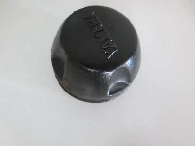 2004 Yamaha Big Bear 400 4wd Used OEM One Wheel Dust Hub Cap Cover - Image 1 of 2