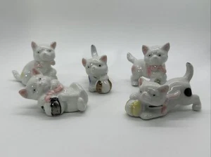 5 Vintage Keramik Kätzchen Spielball Schleifen Punkte bezaubernd - Bild 1 von 9