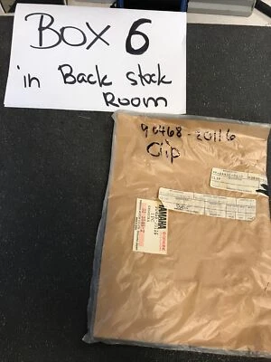 Clip cárter Virago 83 genuino Yamaha XV 500 750 920 PIEZA FABRICANTE ORIGINAL 90468-20116 NUEVO EN CAJA Foto 1 de 4