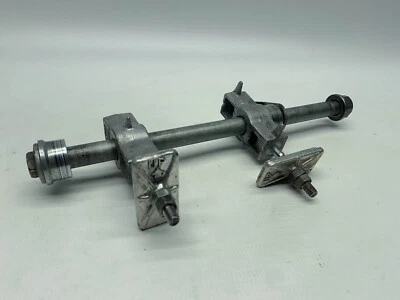 Tensor de cadena de eje de eje de rueda trasera trasero Honda XL650V Transalp (1)03 Foto 1 de 4