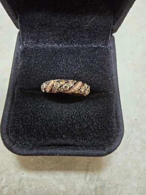 14k Rose Gold Brilliant Round Diamond Ring - Size 5 - Image 1 of 4