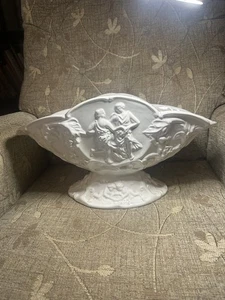 Vintage Pottery. Alcabaca Portugal Planter Centerpiece Fruit bowl. Antique White - Picture 1 of 3