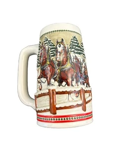 Vintage 80s Budweiser Clydesdale Holiday Beer Stein Christmas 16oz Pint Bar Mug - Picture 1 of 6