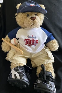 Build A Bear Minnesota Twins Baseball Uniform Schläger Ball Mütze Plüsch Teddybär - Bild 1 von 13