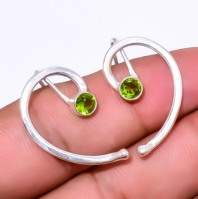 Peridot 925 Sterling Silver Handmade Earring 1.17" A39 - Image 1 of 4