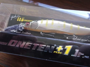 Megabass  ITO Engineering Vision Oneten 110 +1 Jr. YMC SP-C Respect - Picture 1 of 6