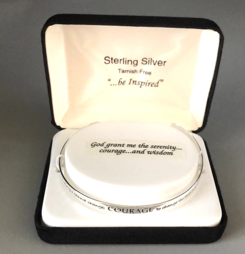 Bracelete de prata esterlina inspirador de coragem Serenity - Imagem 1 de 1