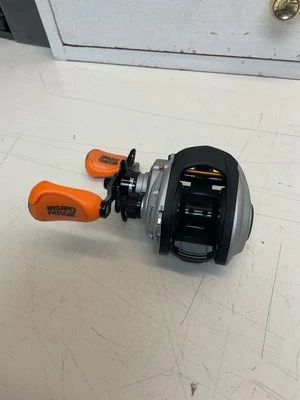 Abu Garcia MAX4STX-L Max STX Casting Reel - 6.4:1 Left Hand - Image 1 of 4