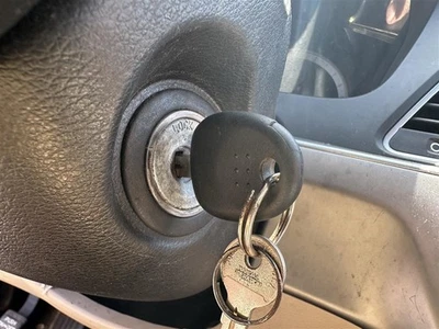 Interruptor de encendido con carcasa y llave 2015 2016 2017 15 16 17 Hyundai Sonata Foto 1 de 4