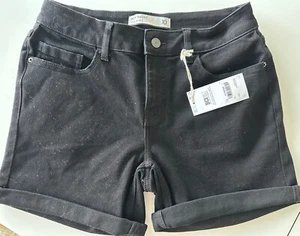 BNWT NEXT shorts Boy Fit Mid Rise Black Denim Size 10 Cost £22 - Picture 1 of 1