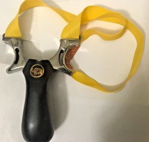 slingshot stainless steel wooden handle with rubber - Picture 1 of 8