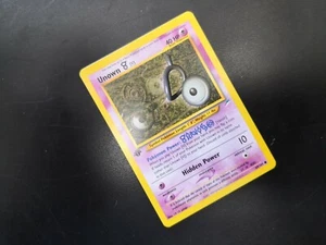 Pokemon Card 89/105 - 1st Edition Neo Destiny Unown V - Near Mint - SHIPS FAST!! - Picture 1 of 5