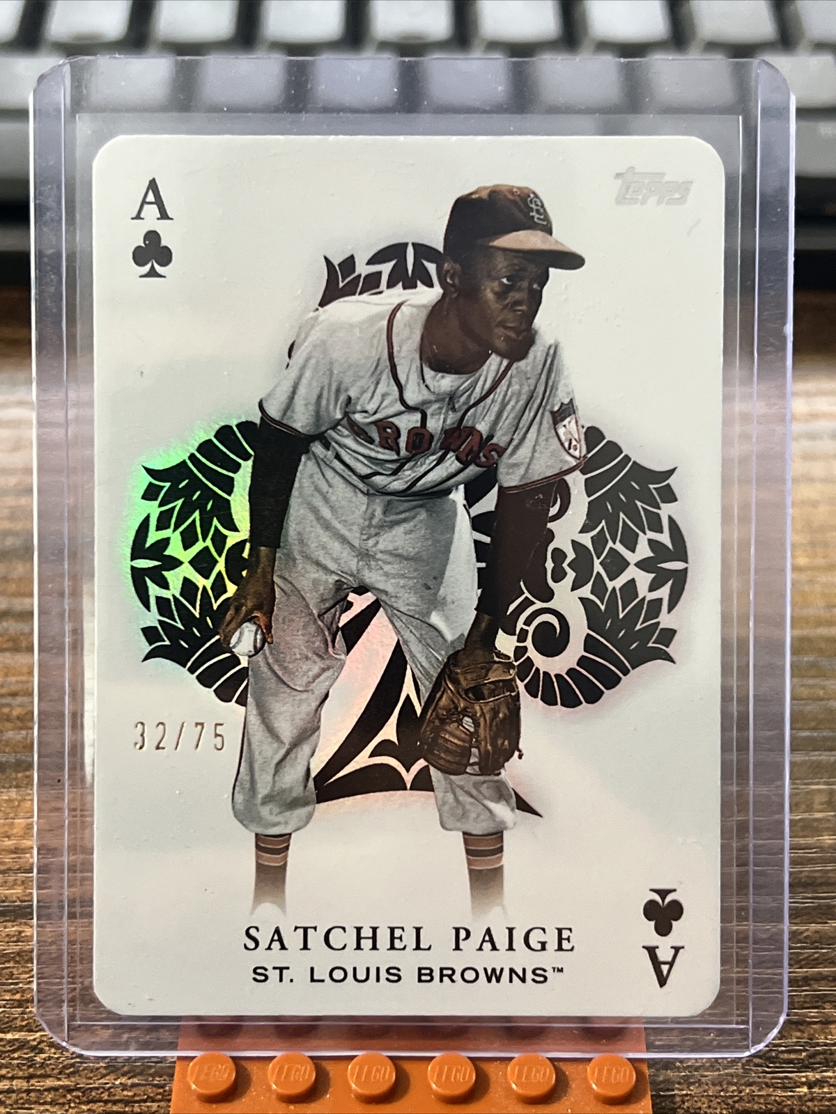 2023 Topps Series 2 All Aces Gold Satchel Paige /75