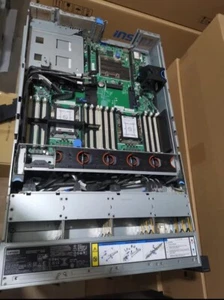 Serveur Lenovo SR650 2U 8x baie 2,5", 2x bloc d'alimentation, support 2x processeur Intel Xeon Gold - Photo 1/2