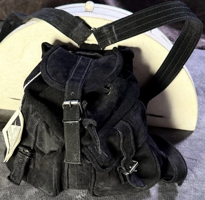 Nova Mochila Yak Pak de Camurça Preta  - Imagem 1 de 4