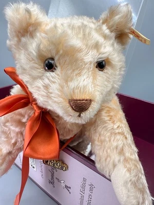 Steiff Teddybär 650820 TEDDYBÄR  Chester für Hamleys 32 cm Teddy Bear SELTEN - Bild 1 von 4